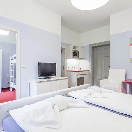 Parkhotel Muldental 3*