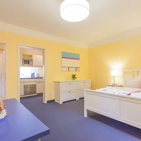 דירה Parkhotel Muldental 3*