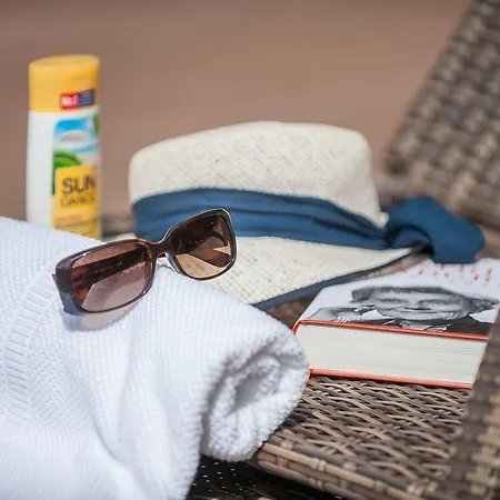 Parkhotel Muldental 3*