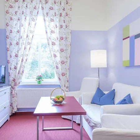 Parkhotel Muldental Apartament