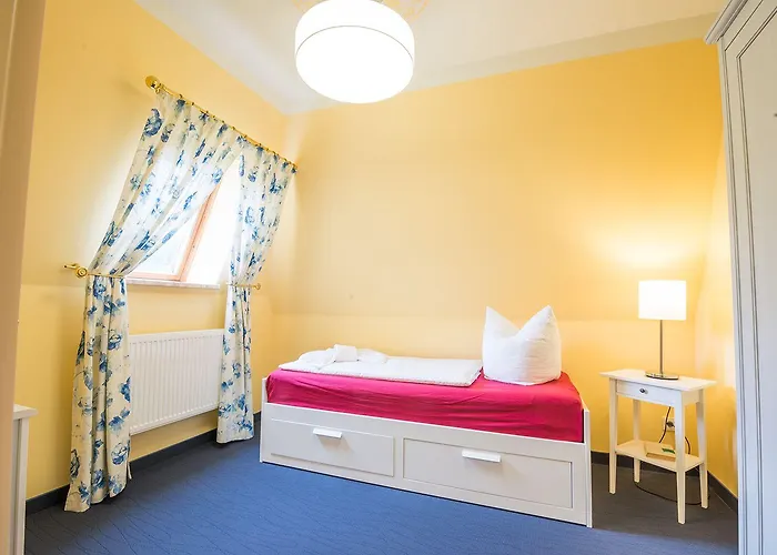 Parkhotel Muldental شقة 3*