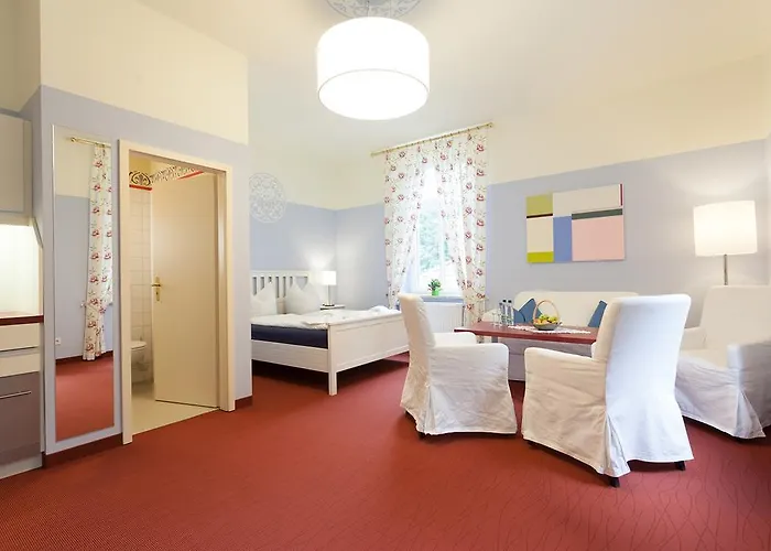 شقة Parkhotel Muldental 3*